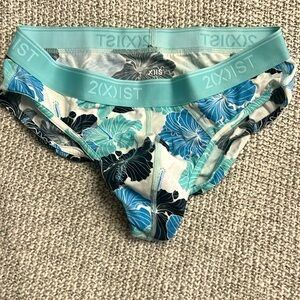2xist briefs low rise